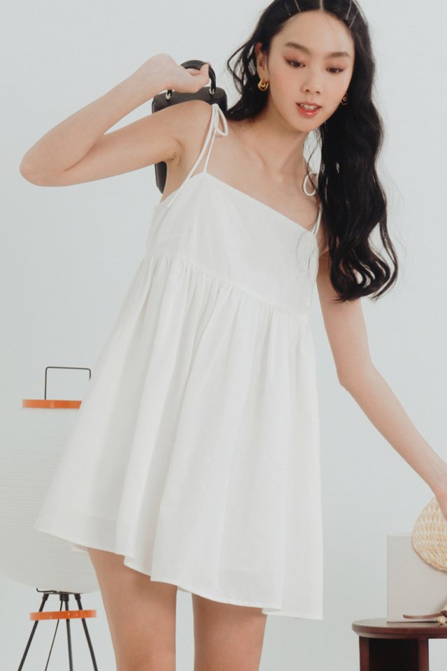 LUCIUS TIE BABYDOLL PLAYSUIT DRESS IN WHITE
