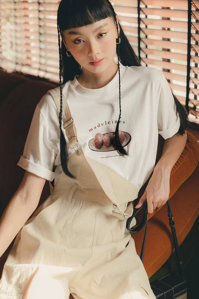 MADELEINES TEE IN WHITE
