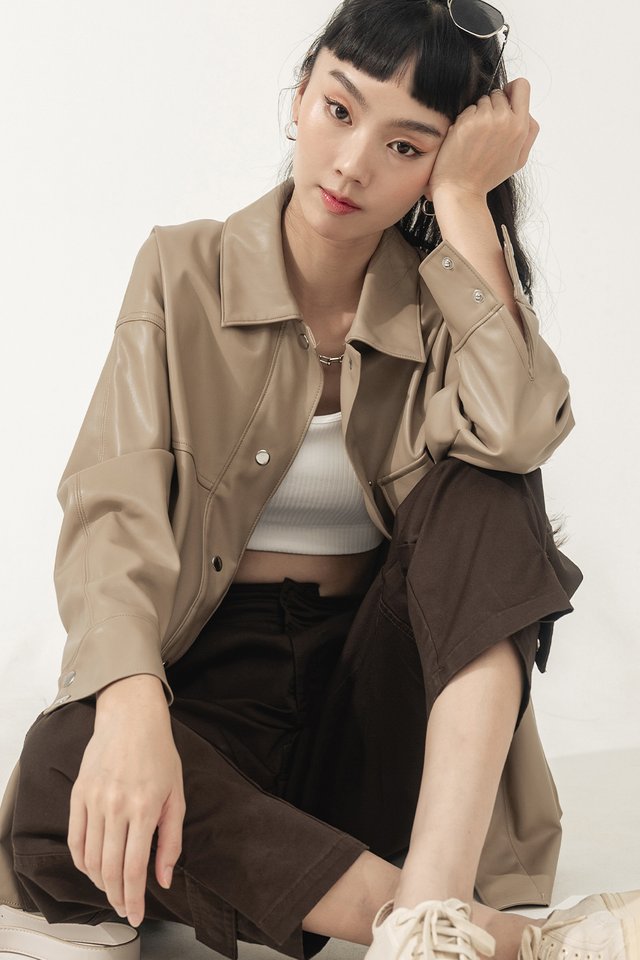 KYO LEATHER OVERSHIRT IN LATTE