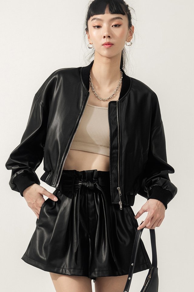 KYO LEATHER PAPERBAG SHORTS IN BLACK