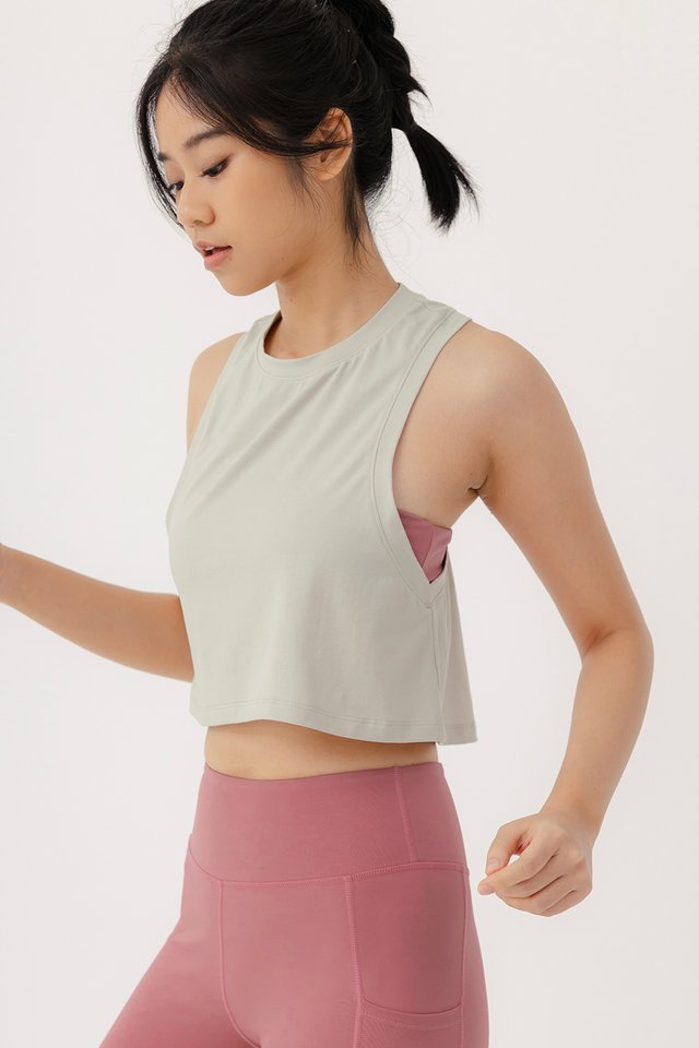 AIRE CROPPED RACER TANK IN PEBBLE