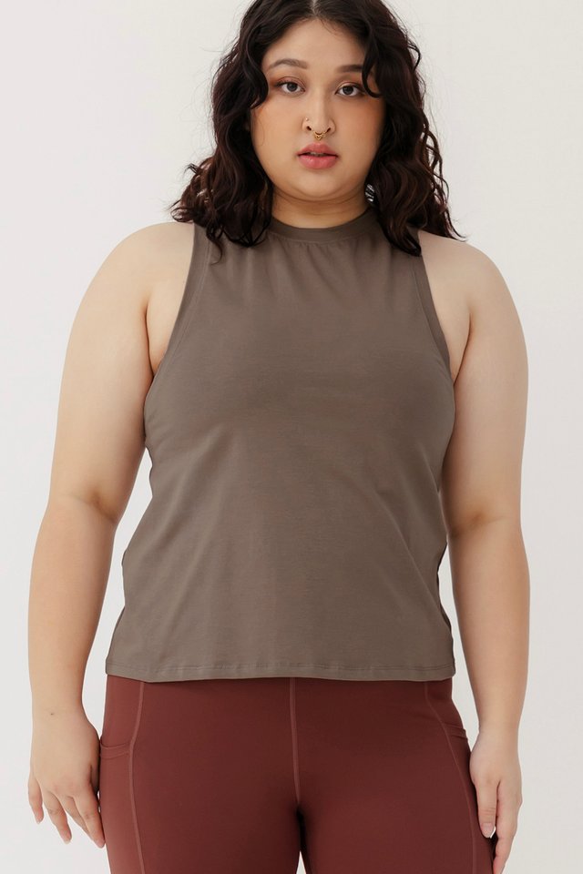 AIRE LONG RACER TANK IN CHOCO