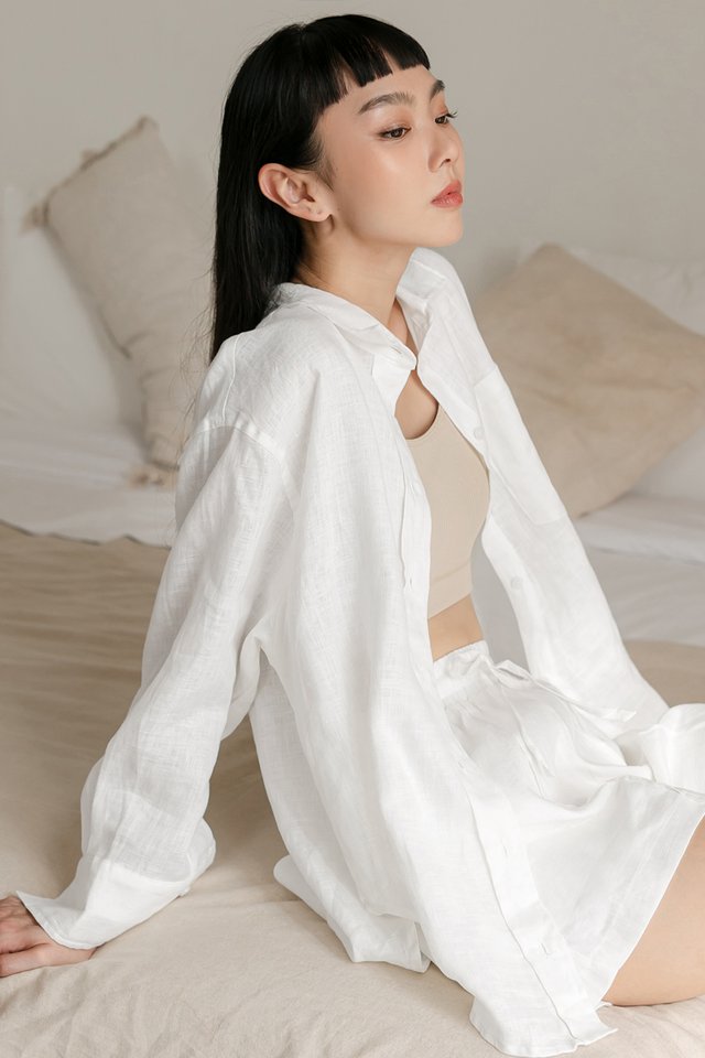 *BACKORDER* THE RETREAT LINEN RELAXED SHIRT IN WHITE