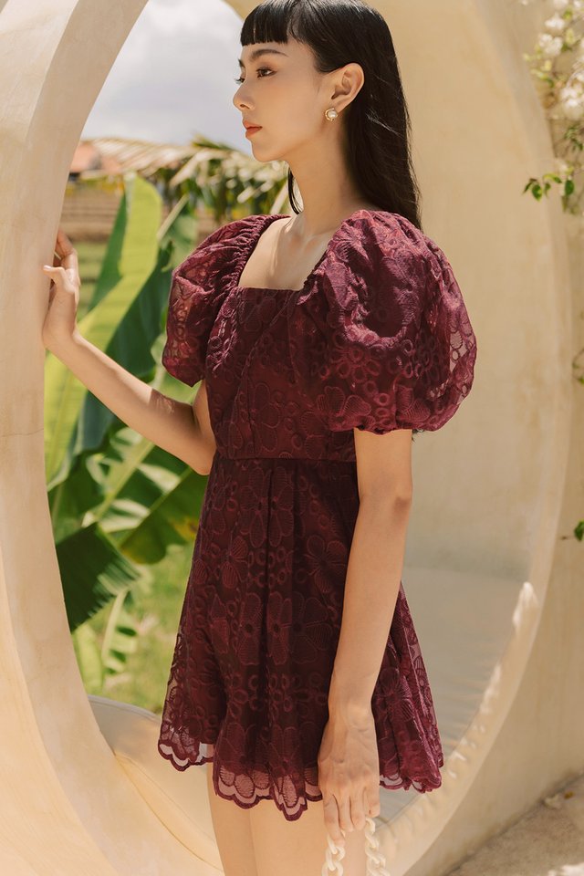 CAELY ORGANZA PLAYSUIT IN OXBLOOD