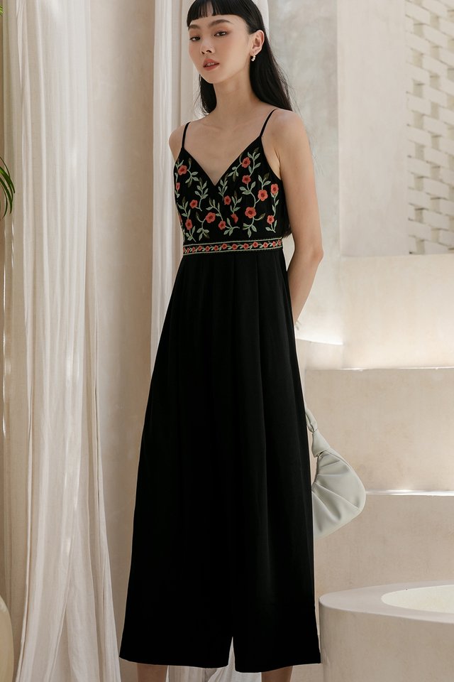 *BACKORDER* CARI EMBROIDERY JUMPSUIT IN BLACK