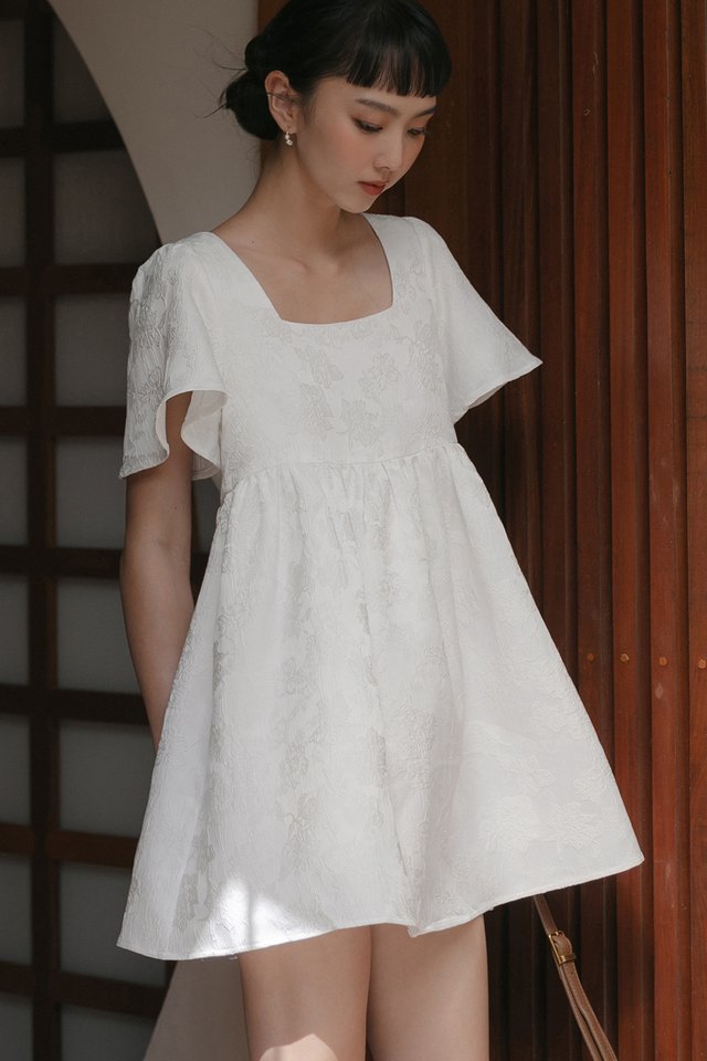 NILO JACQUARD PLAYSUIT DRESS IN WHITE