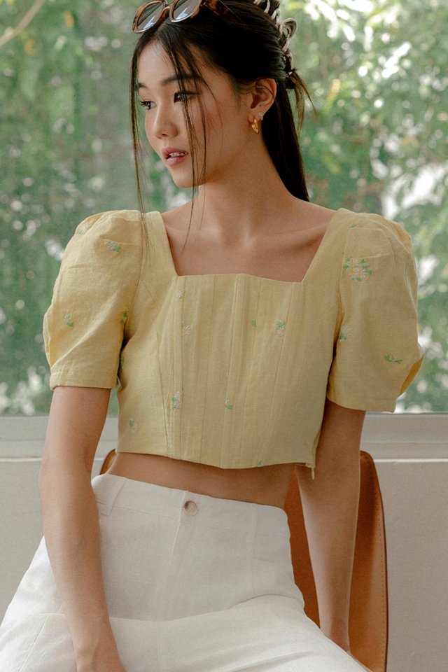 MYLES EMBROIDERY TOP IN MELLOW YELLOW