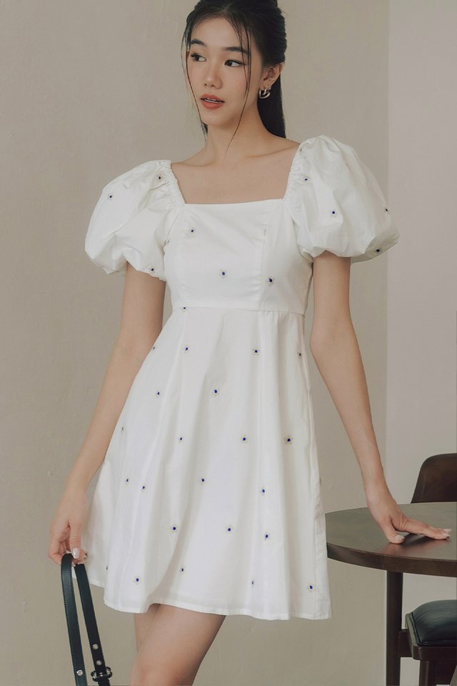 OLSON EMBROIDERY DRESS IN WHITE