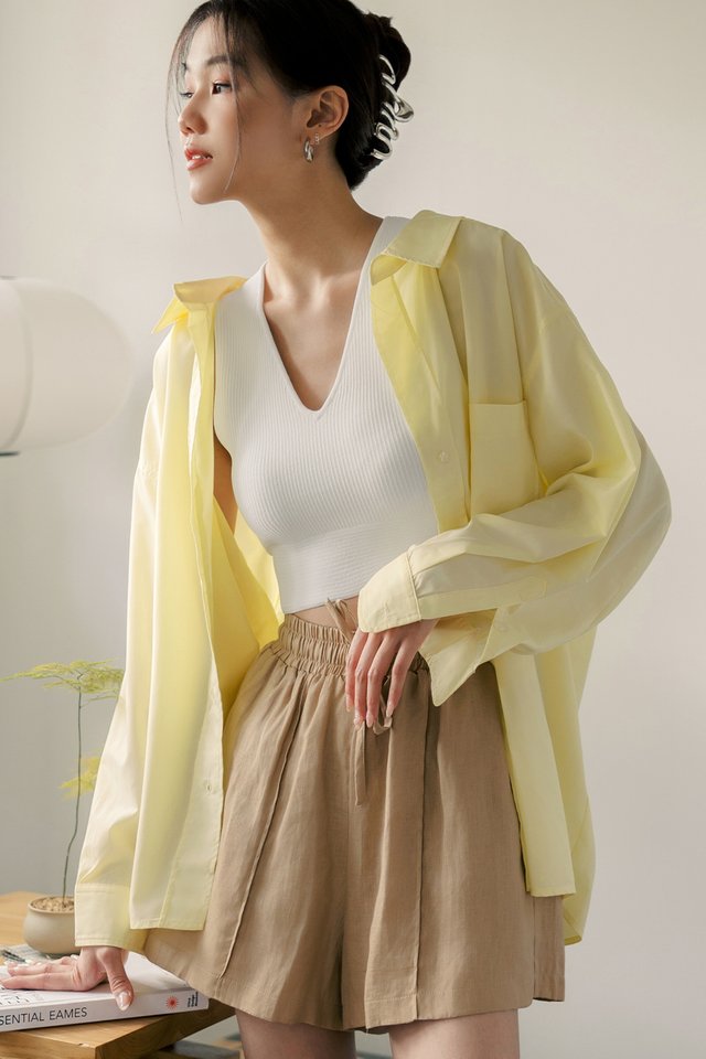 AIDAN PULL-BACK SHIRT IN BUTTER