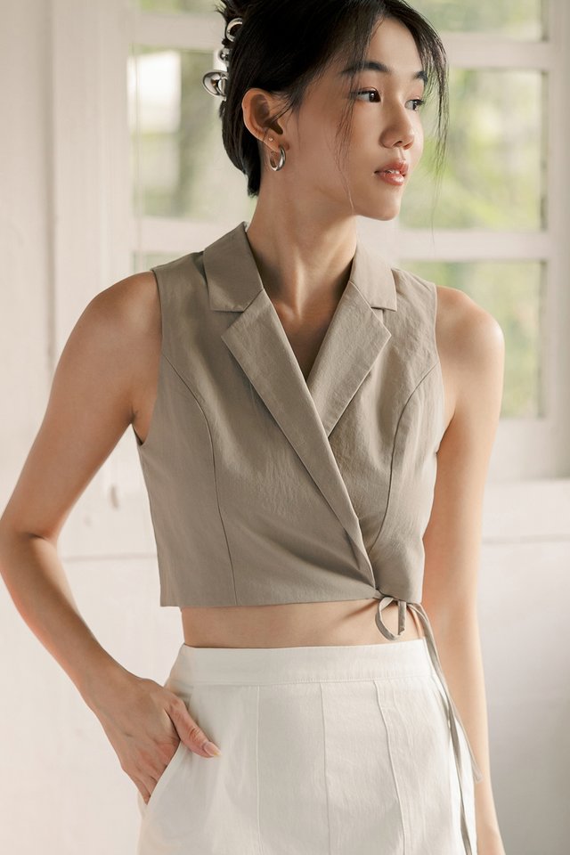 PARSONS LINEN TIE VEST IN TAUPE