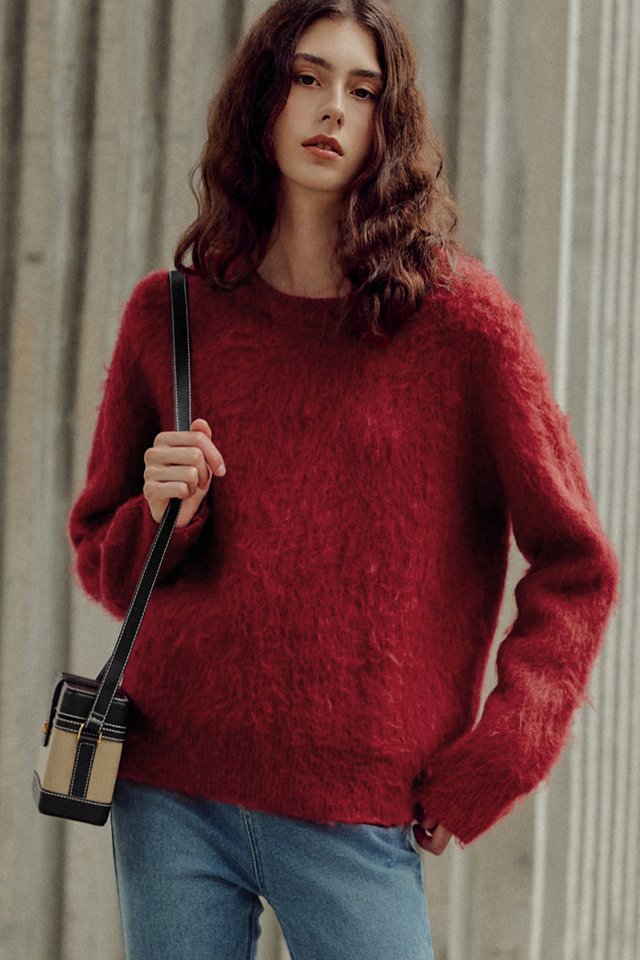 HARPER WOOL SWEATER IN RED