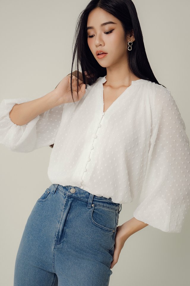 CORA TOP IN WHITE