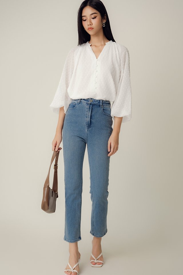 CORA TOP IN WHITE