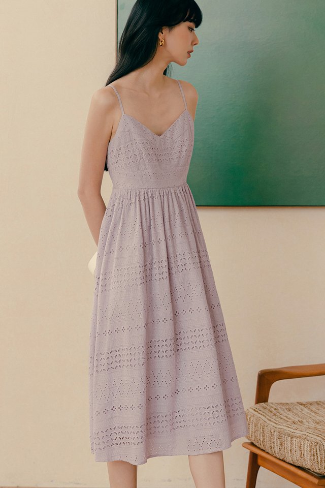 CLEO EMBROIDERY MIDI IN LILAC