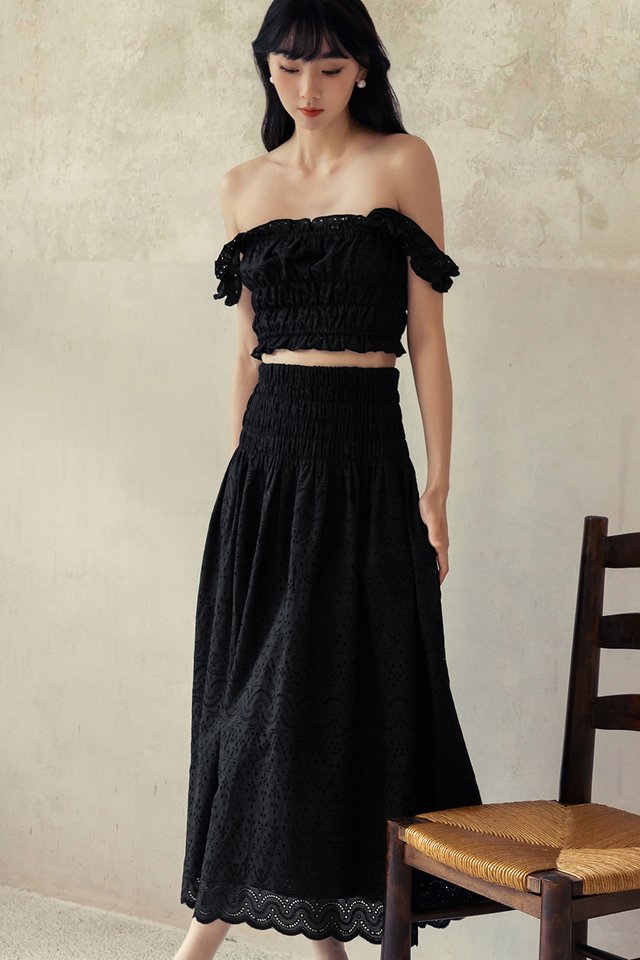 ARIELLA EMBROIDERY MAXI IN BLACK