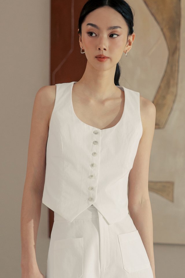 *BACKORDER* KITA WAISTCOAT TOP IN WHITE