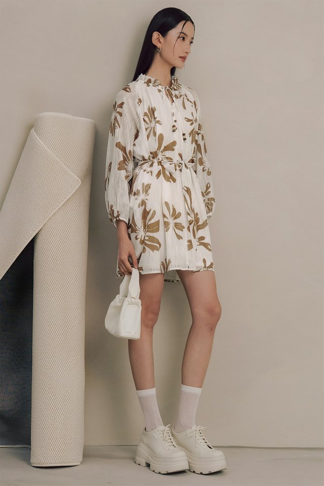 MALONE DRESS IN MOCHA