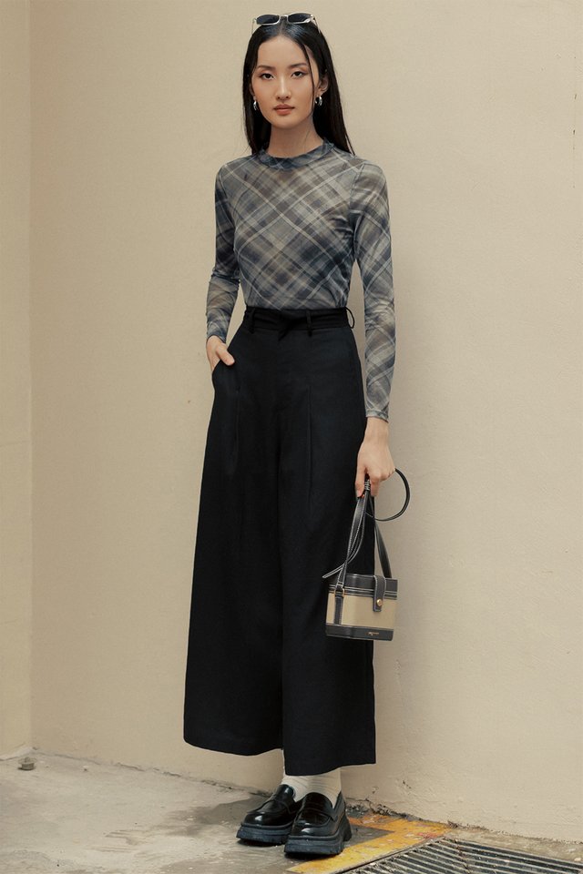 SCOTTIE PLAID TULLE TOP IN BLUE