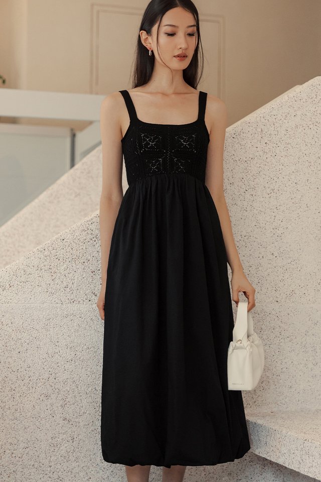 SICILY KNIT BUBBLE MAXI IN BLACK