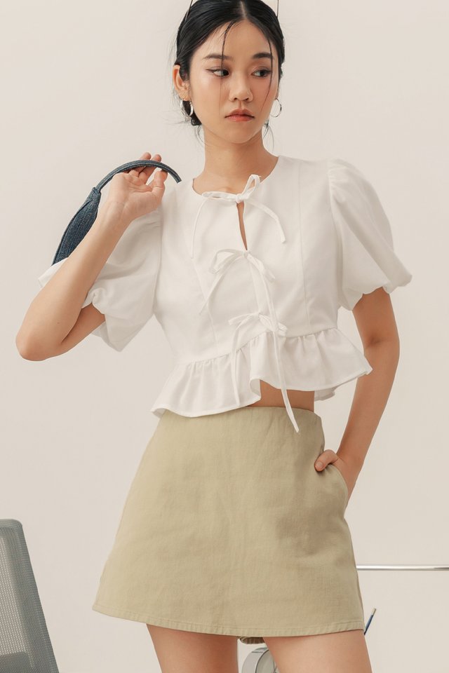 KYO SKORTS IN KHAKI