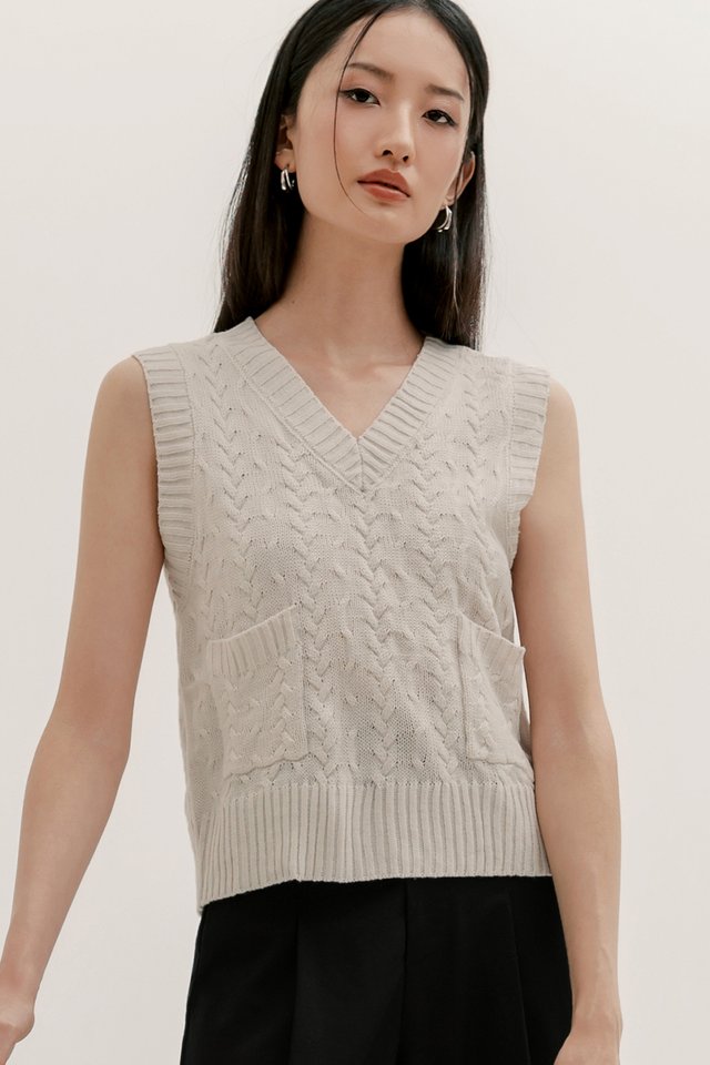 MICH KNIT VEST IN DOVE