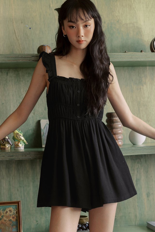 LARRA LINEN PLAYSUIT IN BLACK