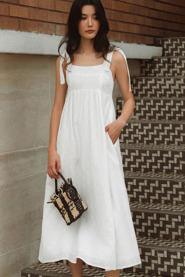 ADY EMBROIDERY TIE MAXI IN WHITE