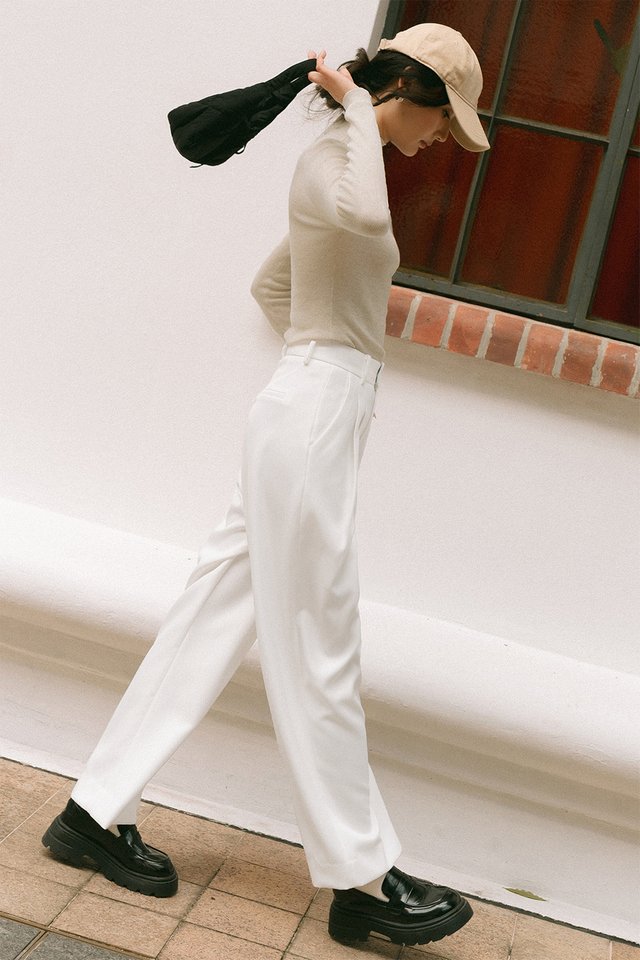 ANAGRAM KNIT TOP IN OAT