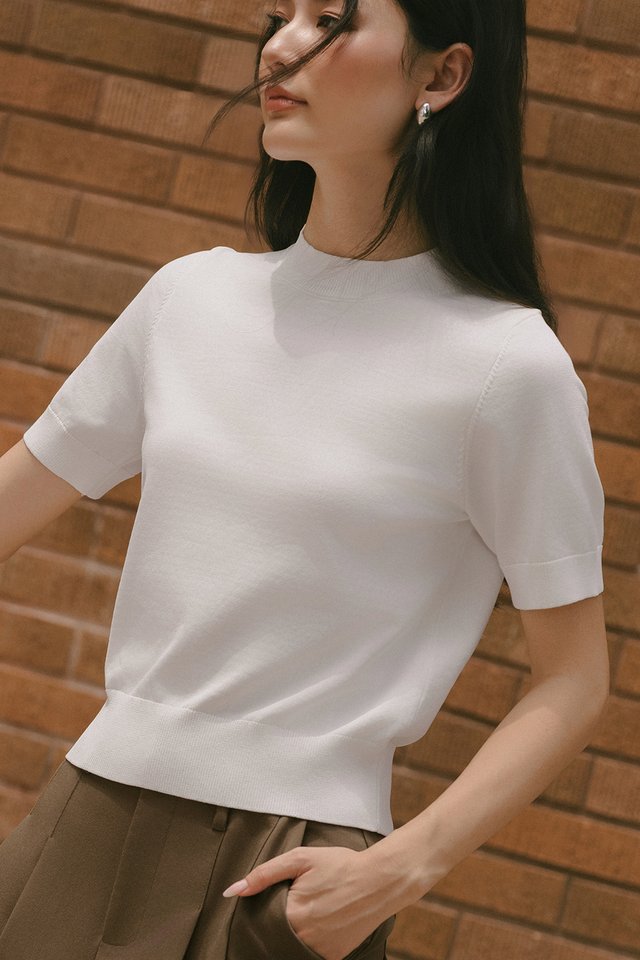 ATLAS KNIT TOP IN WHITE