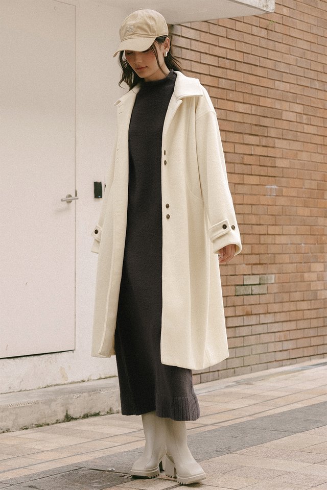 MUSA WOOL COAT IN VANILLA
