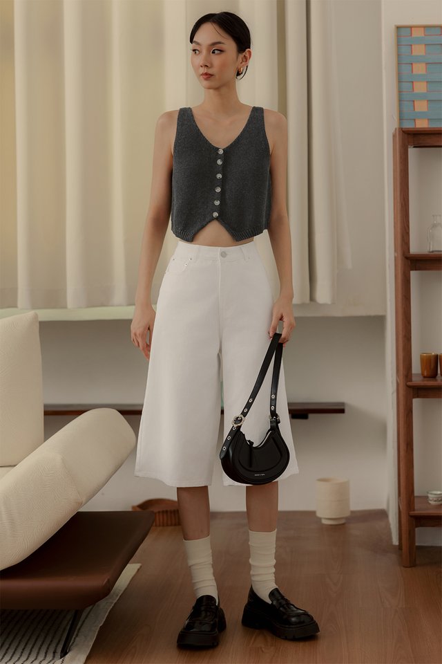 MAREN KNIT VEST TOP IN GRAPHITE