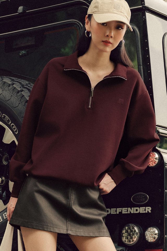 JORDAN UNISEX ZIPPED PULLOVER IN BURGUNDY