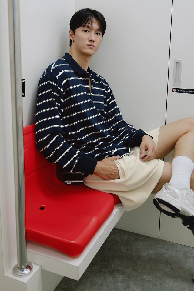 LYRE STRIPE UNISEX PULLOVER IN NAVY