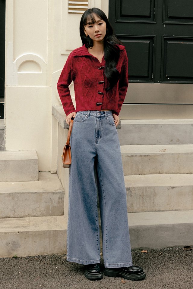 SHILO KNIT TOP IN RED