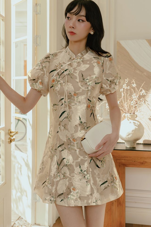 KEEPSAKE ORIENTAL CHEONGSAM