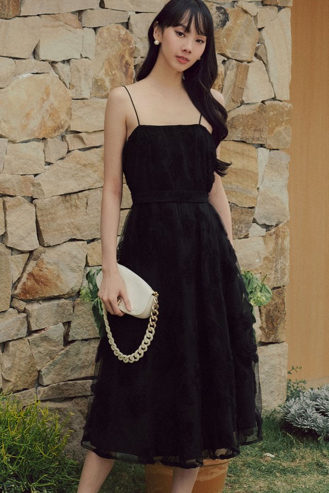 KELLAN APPLIQUÉ TULLE MAXI IN BLACK