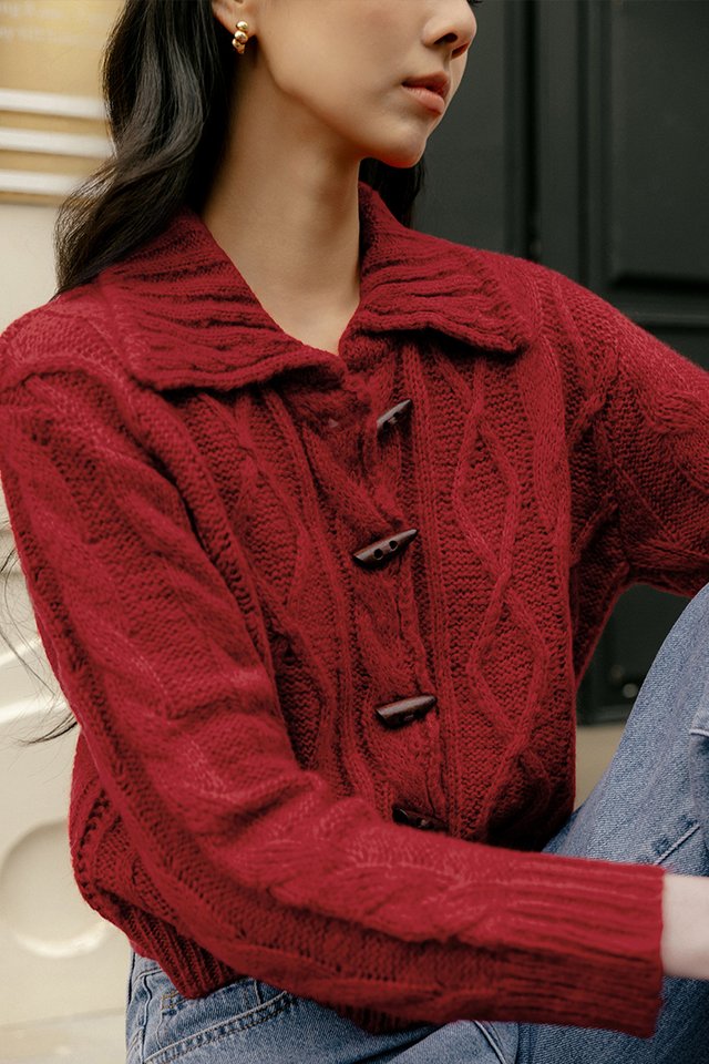 SHILO KNIT TOP IN RED