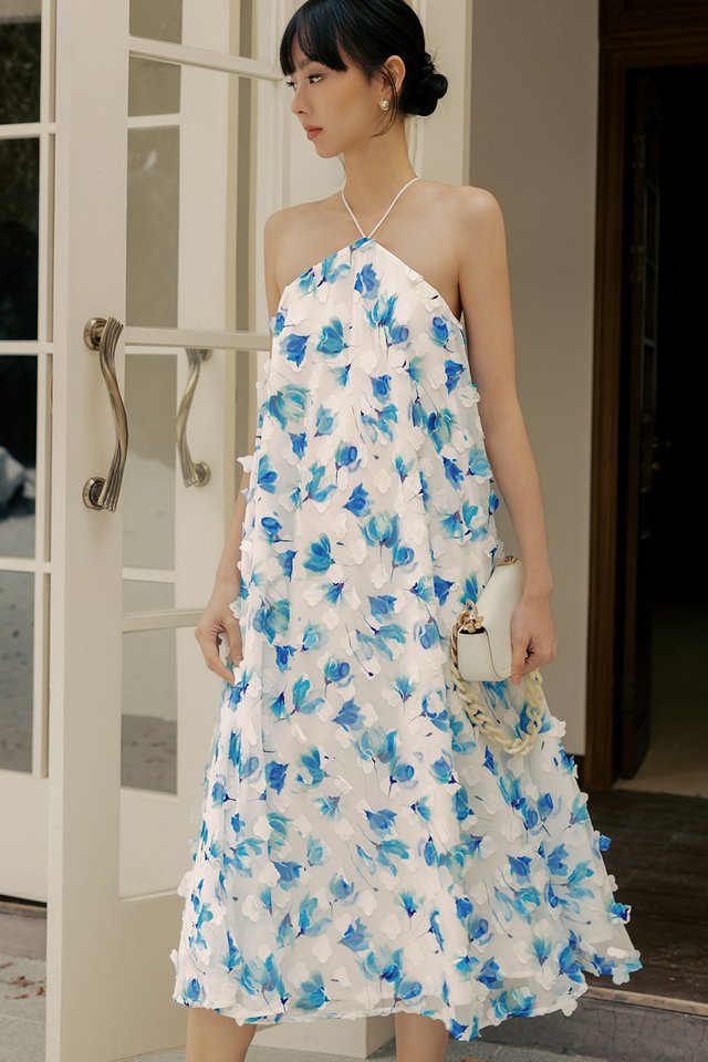 DAYDREAMER PETALS TIE-BACK MAXI IN BLUE