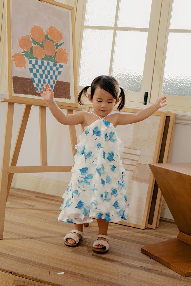 *KIDS* DAYDREAMER PETALS TIE-BACK MINI DRESS IN BLUE