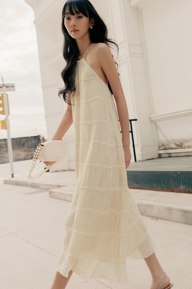 LUMI PLEAT MAXI IN CHALK