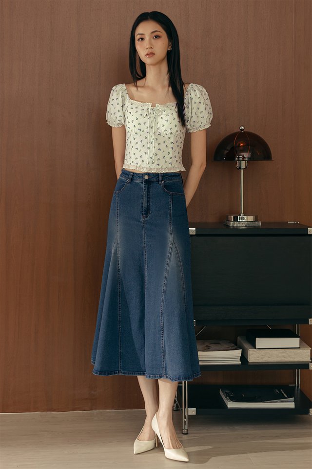 CARLY PADDED TOP IN LIGHT CREAM