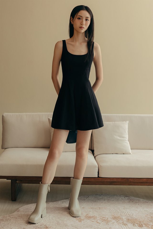 EME LINEN PLAYSUIT DRESS IN BLACK