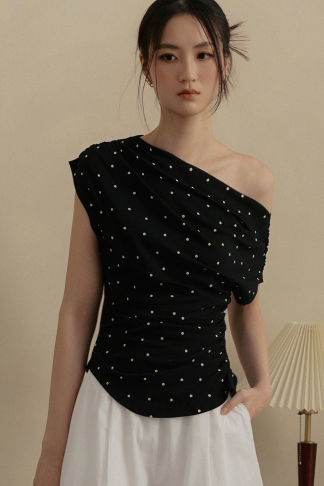 LOLA POLKA DOT RUCHED TOP IN BLACK