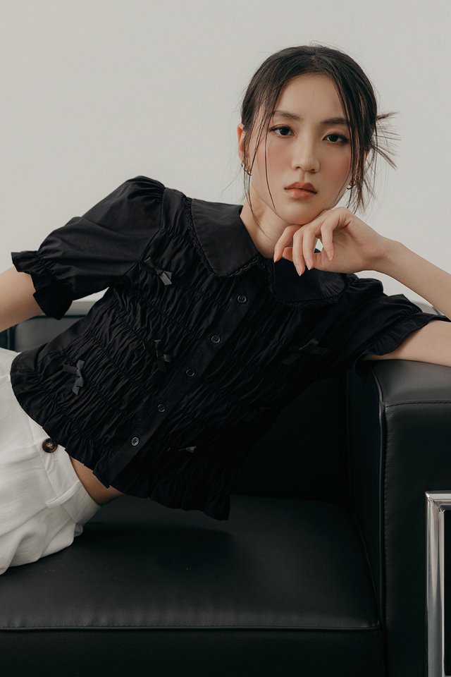 LYRA RIBBONS SMOCKED TOP IN BLACK