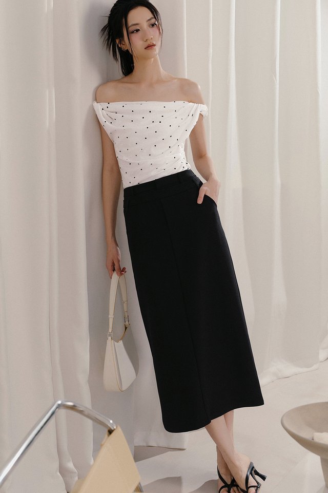LEIKO DOUBLE WAISTED MAXI IN BLACK