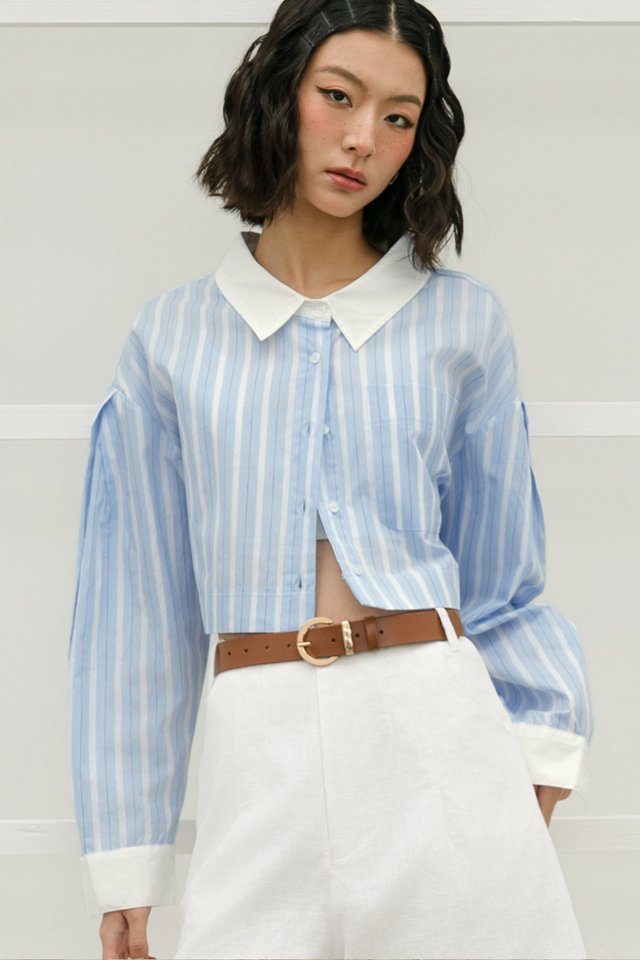SUNDAY STRIPE CROP SHIRT IN BLUE