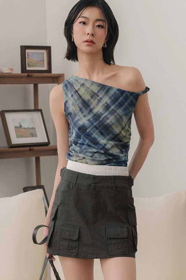 ADDIE CARGO SKORTS IN CHARCOAL