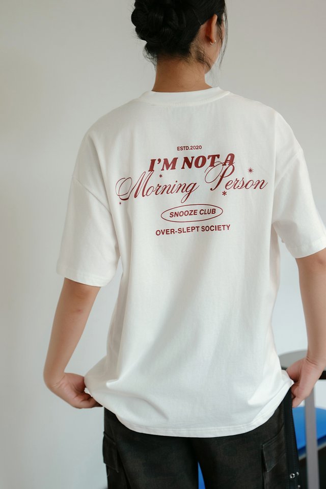 SNOOZE CLUB UNISEX TEE IN WHITE