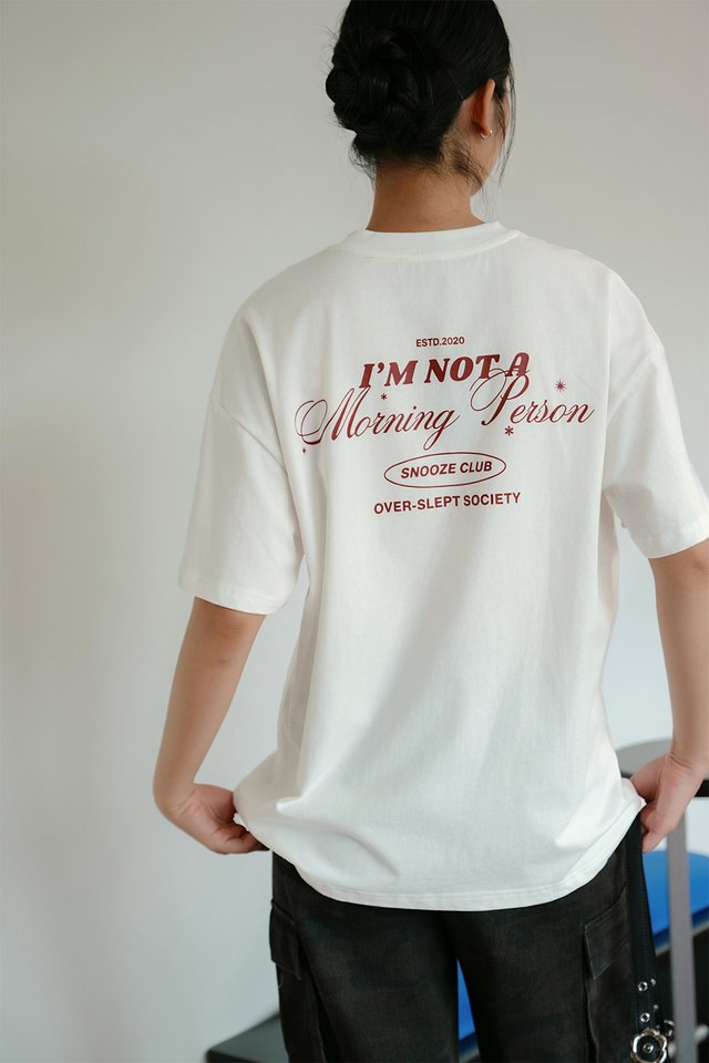 SNOOZE CLUB UNISEX TEE IN WHITE