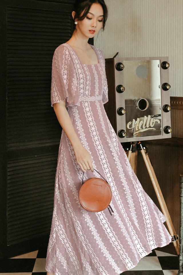 CARVELL MAXI IN PINK